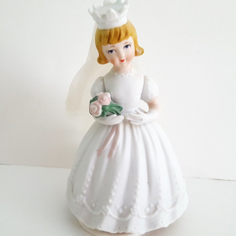 Vintage Schmid 1960's Revolving Musical Bride Figurine "Here Comes the Bride"